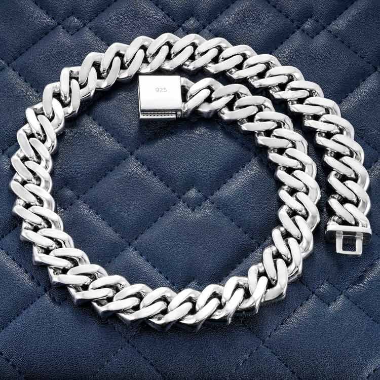 Juicx 18MM Baguette Moissanite Miami Cuban Link Chain 14K Gold