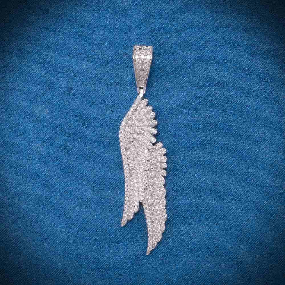 Juicx Moissanite Feather Pendant 14K Gold
