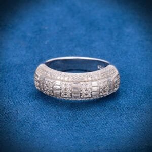 Juicx Round Shaped Moissanite Ring 14K Gold