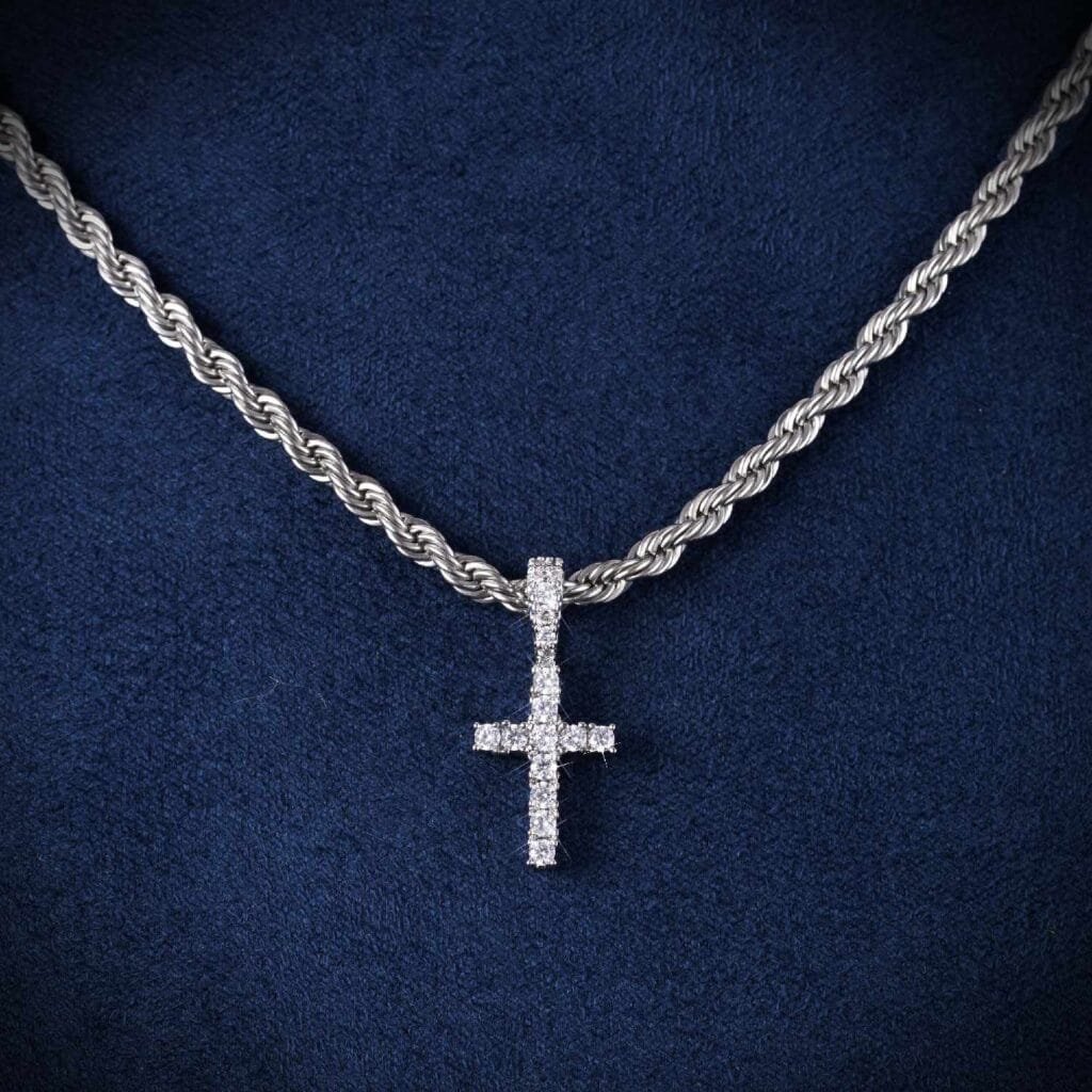 Juicx VVS Micro Cross Pendant 14K Gold