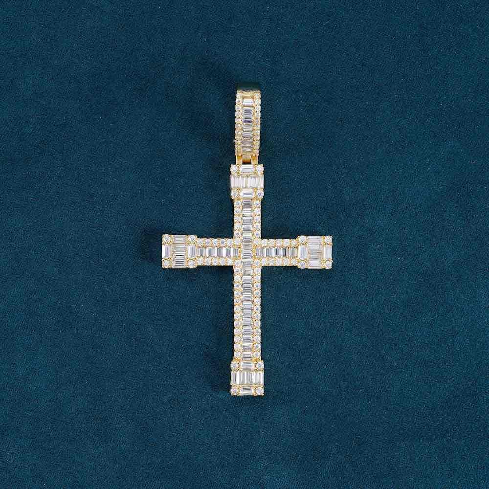 Juicx Emerald Cut Moissanite Cross Pendant 14K Gold