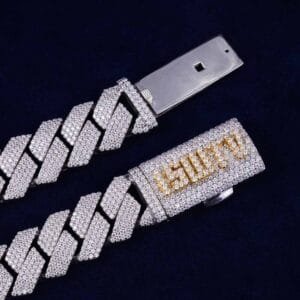 Juicx Custom Clasp 4 Row 20MM Moissanite Cuban Link Chain 14K Gold