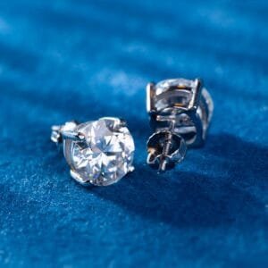Juicx 9MM Round Moissanite Stud Earrings