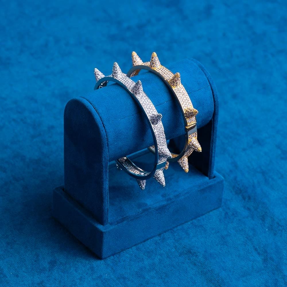 Juicx Moissanite Spiked Bangle 14K Gold