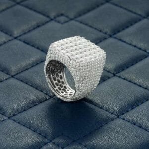 Juicx Moissanite Pinky Ring